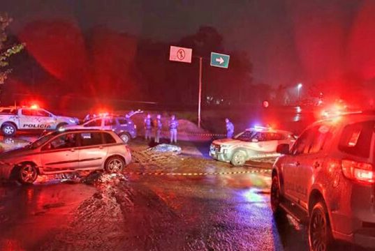 Após fuga, suspeitos morrem durante troca de tiros com policiais militares em rodovia de São Carlos