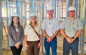 Santa Casa de Araraquara recebe visita institucional da Diretora-presidente da Uniara