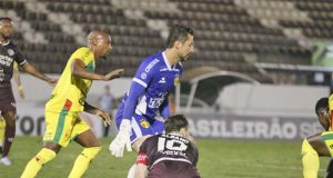 Em jogo dramático, Ferroviária vence o Brusque e assume liderança do Grupo C no Brasileiro