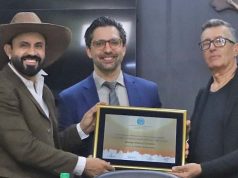 Cantor Marlon Oliveira recebe Título de Cidadão Araraquarense da Câmara Municipal