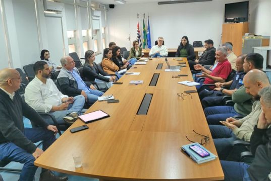 Prefeitura vai implantar segurança meia-boca para impedir vandalismo e furtos nos prédios públicos