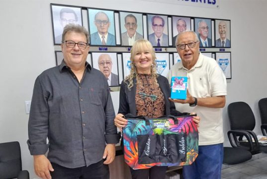 ASPA entrega uma “Alexa” e uma bolsa de viagens da Classe A no sorteio mensal entre os associados